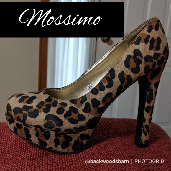 Mossimo Supply Co. Shoes - Gorgeous Platform Heels by Mossimo!